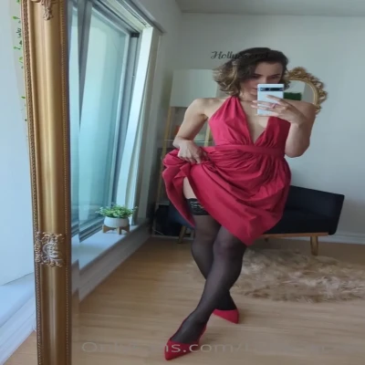 hollysecret - Will be uploading full photo sets to the feet all week. Who do