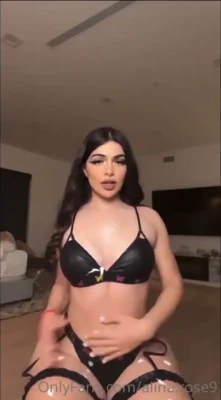 alina.rose9 - Nearly Nip slip in public micro bikini