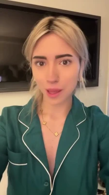 nami_m0mmy - Knocking on you bedroom door.  What do you do next?