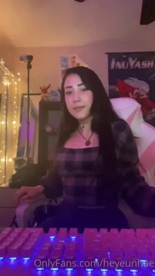 heyeunhae - Having a special for my OF subs, only!  $100 gets you ALL 600+ Videos