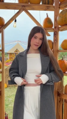 marichka18 - Booty shaking 🍑😜💦
