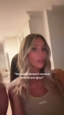 livvydunne - It’s that time of week again ♥️♥️♥️ Happy Hump 🍑