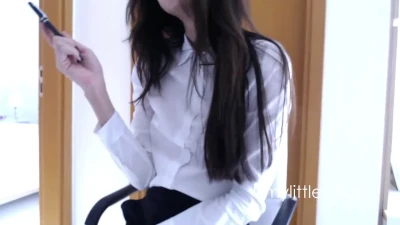 mylittlechar - Word jij er geil van als je me op film zo keiheet met mezelf ziet