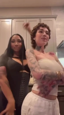 bhadbhabie - Playboy status ? Snow bunny wants to play ❄️🐇🤍