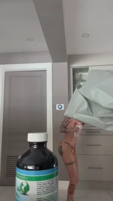 bhadbhabie - Jerk off with cumshot   Watch my pulsating hole while I cum