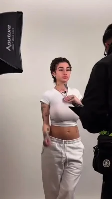 bhadbhabie - Merry Christmas Eve! I can’t wait to be your present tomorrow night