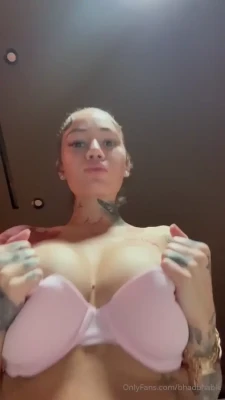 bhadbhabie - 3 bonus sexy maid shots for you. I was so busy playing with myself in