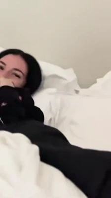 bhadbhabie - Good Morning 🌞  Do you follow me on Threads🤔 If you Don’t …