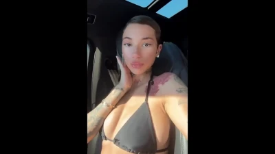 bhadbhabie - A quick break while no one (except for you) is watching 💋