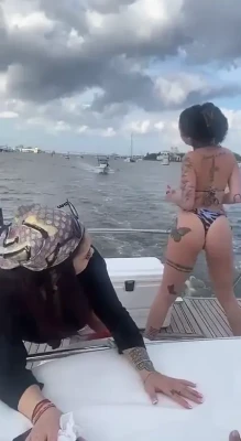 bhadbhabie - WHY WHEN I MOST NEED SUPPORT NO ONE IS BUYING CONTENT/TIPPING ME?