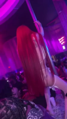 bhadbhabie - My ass deserves to be worshipped every second of the day.
