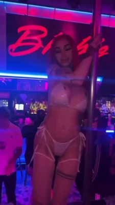 bhadbhabie - Boobies appreciation   Unlock now