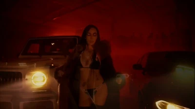 bhadbhabie - ITS MY BIRTHDAY MONTH   Cum celebrate with me on my VIP  gabbi_i  I