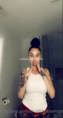 bhadbhabie - I should be in Spain next week  Who wants some pics and videos