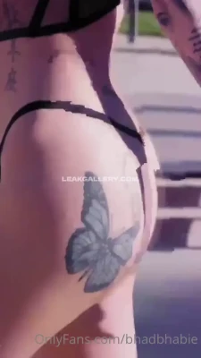 bhadbhabie - Long day at work