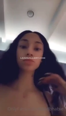 bhadbhabie - POWERFUL & DOMINANT at times.