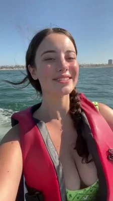 hotblockchain - comment if you would want me as you sex android 🤖💦
