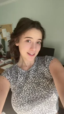 hotblockchain - the belly is extra cute today