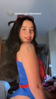 hotblockchain - thursday = new FULL LENGTH video  BG FINGERING, i got destroyed lol
