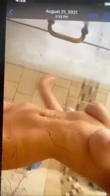 hotblockchain - My ass is getting so big I might need some help in the shower 😉