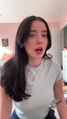 hotblockchain - We could do so many naughty things in this position 🤤