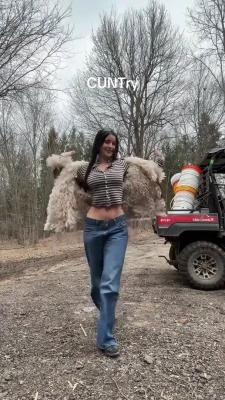 hotblockchain - Do you like when I suck it like that? 💖🖕🏼😜