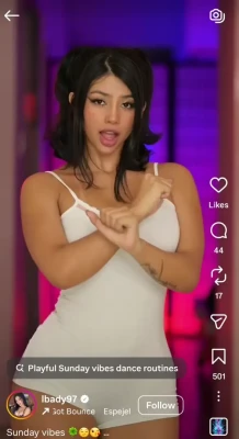 lauren-98 - Perfect place to put your Cock! 💦💦💦