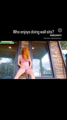 amouranth - Sleep over? 😏 I'm online my loves.. tell me your best pick up line