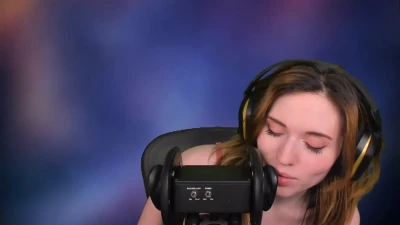 amouranth - Hard bodied