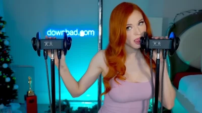 amouranth - seduction is an art form that I have mastered