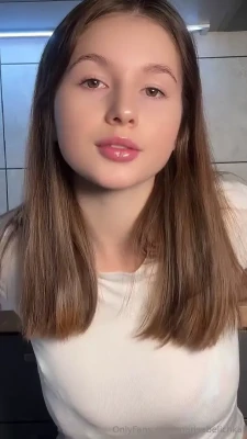 diva_marina_s - Who wants a taste ?