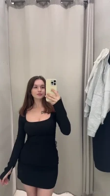 diva_marina_s - Sleepy gf does her best to make you horny 😤😤