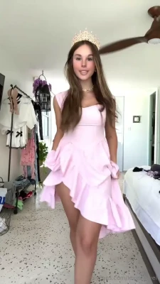 leximarvel - Bored come keep me company