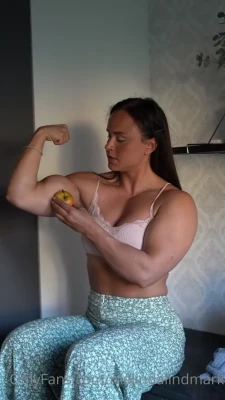 melindalindmark - Thanks for sharing the hot water today<3