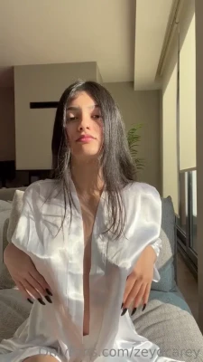 zeydcarey - Wanna suck on my boobs while I ride u