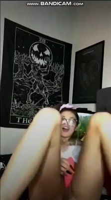 kenzliee - Big dad just wants to relax after a long day in the office.