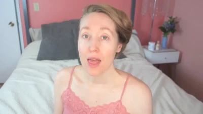rosekellyppv - Look what’s under my skirt!