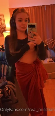 real_missbanana - Happy Friday!! online! CUM FIND ME