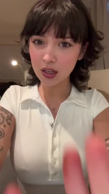 madiiiissonnn - There's a very sexy goth cheerleader in your dm's who needs help