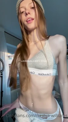 nastya-williams - Going to work, hot or what? 👀🫶