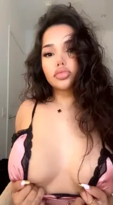 kashmanbains - Baaaabe show me your juicy cock please! Send a $25 tip for an honest