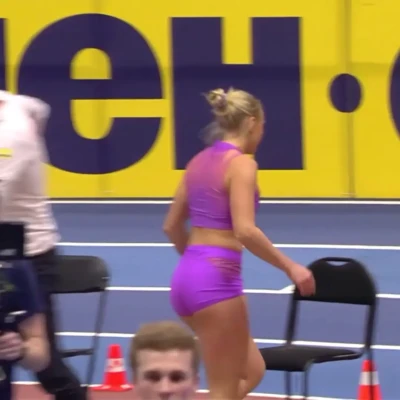 tildejohansson5 - I'll let you past but you must kiss my feet first