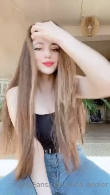 alina_becker - Just a little bit of wet pussy that keeps on happening. Seriously its part 1