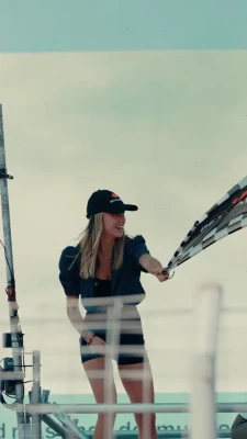 morenabeltran10 - A screenshot from a video that was supposed to just be an oil rub