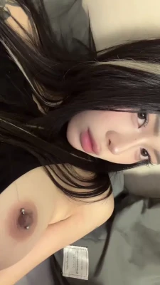 velvetxrose - i’ve made two customs tonight and i wanna keep going! dm me and