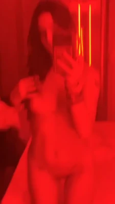 adryellirot - Flash Friday Titty Drop 🍒