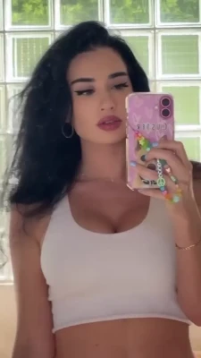 parisdylan550 - Just getting my exercise in 😅