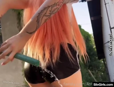 astasiangel - very hot here
