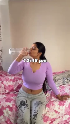 yourstrulyanushkaa - Enjoy my tits🥰