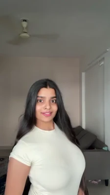 yourstrulyanushkaa - 𝙗𝙚𝙝𝙞𝙣𝙙 𝙩𝙝𝙚 𝙨𝙘𝙚𝙣𝙚𝙨